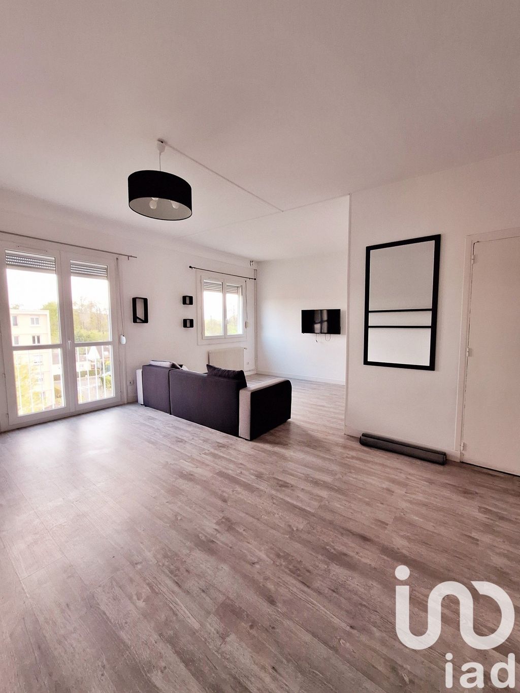 Achat appartement à vendre 4 pièces 64 m² - Compiègne