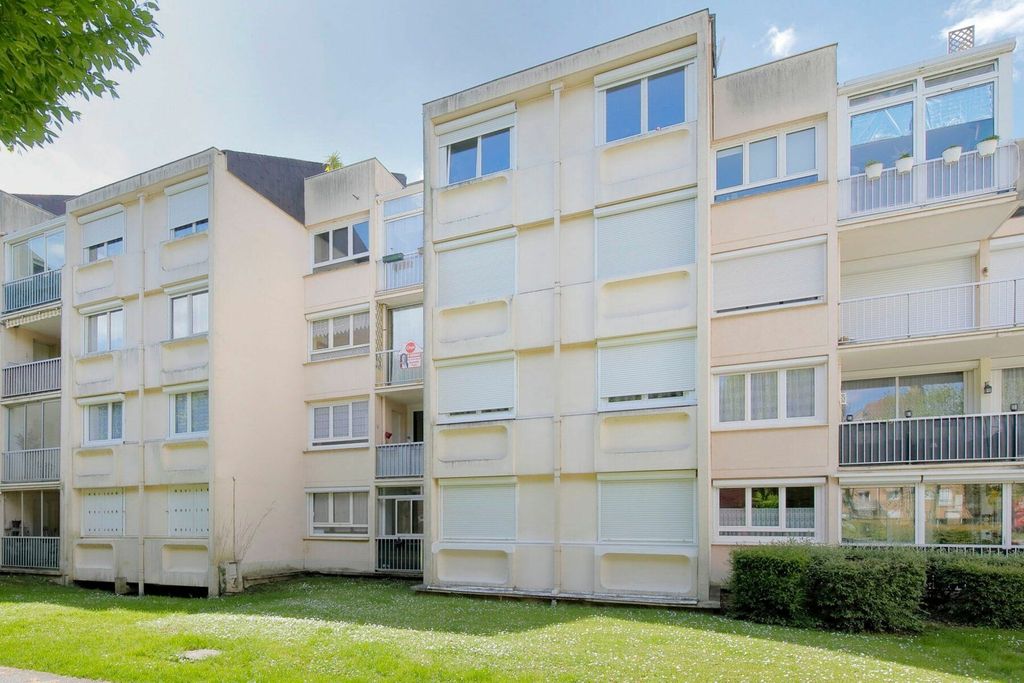 Achat appartement à vendre 3 pièces 76 m² - Lagny-sur-Marne