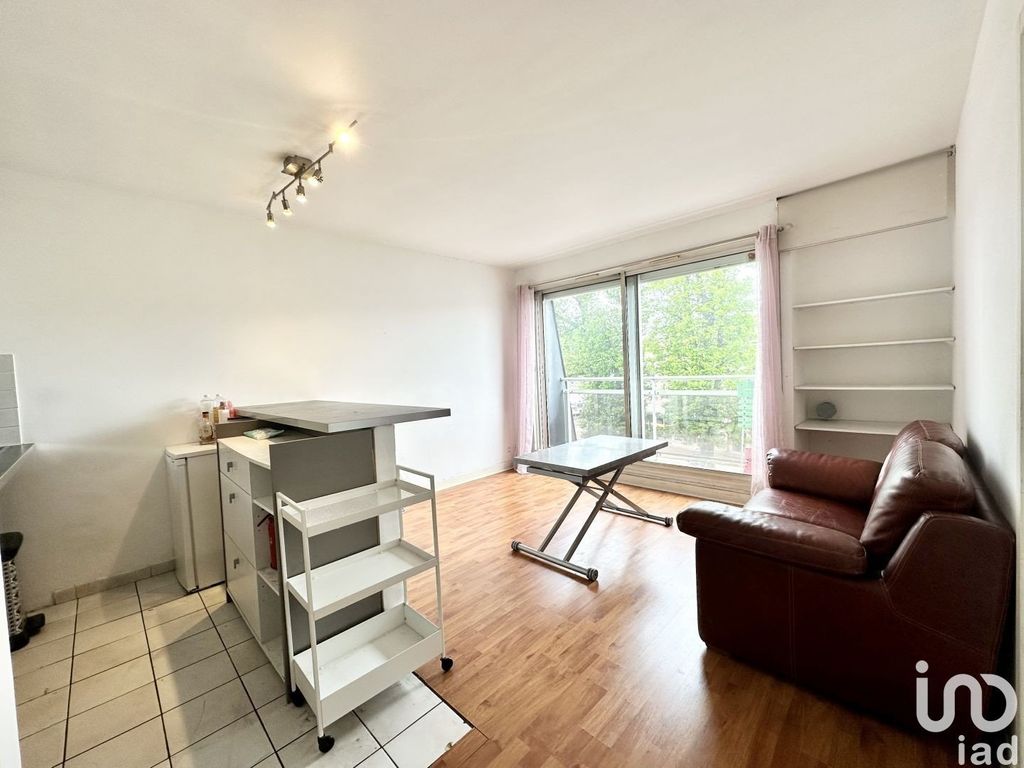 Achat studio à vendre 29 m² - Sainte-Geneviève-des-Bois