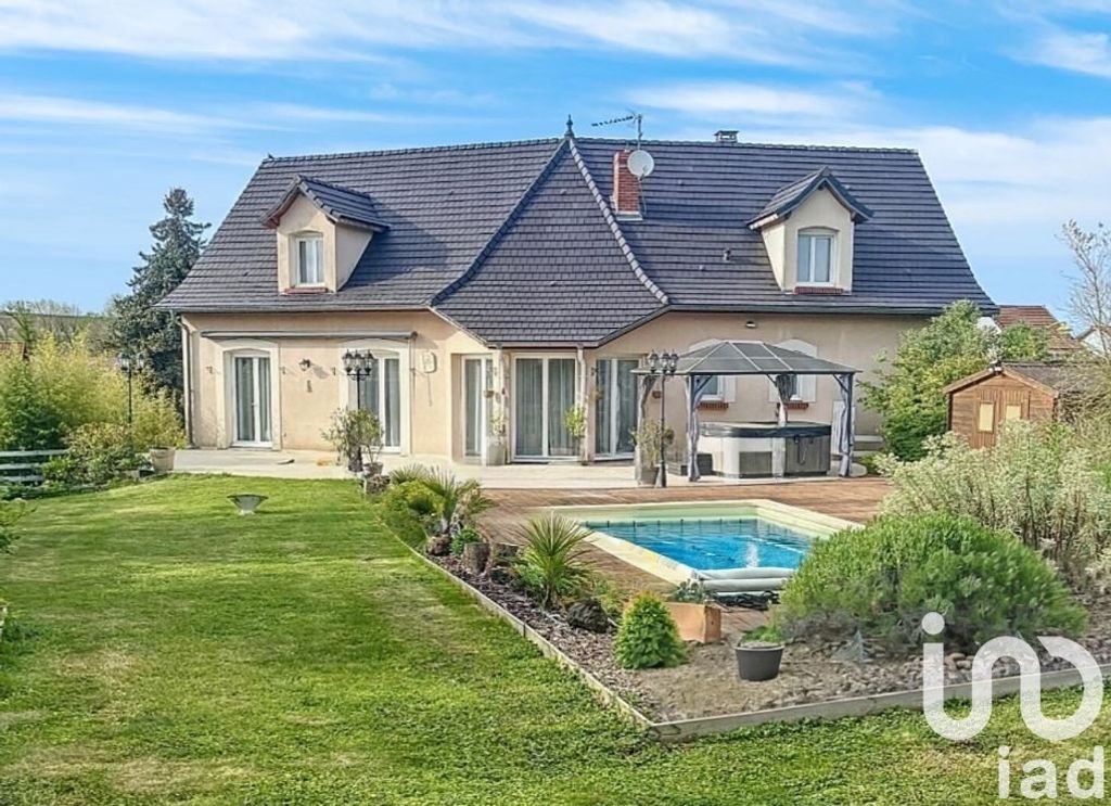 Achat maison à vendre 4 chambres 241 m² - Dampierre-sur-Moivre