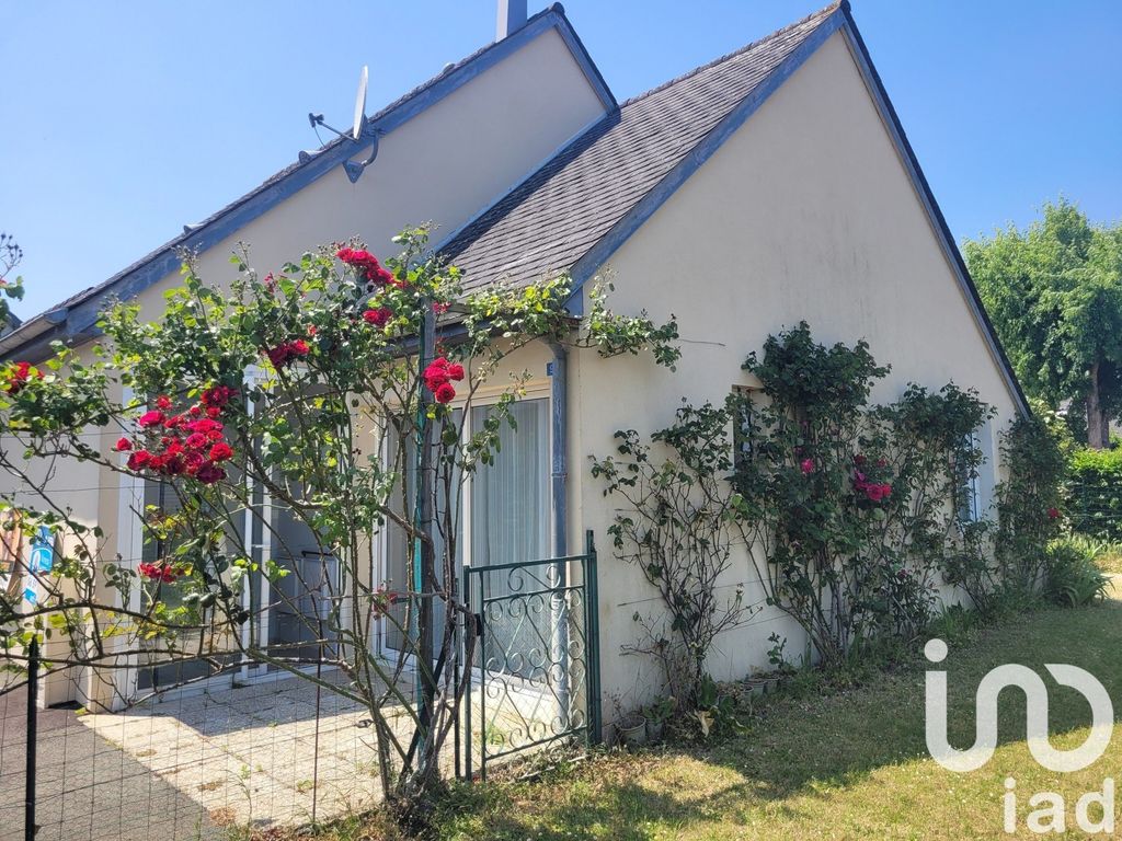 Achat maison à vendre 2 chambres 110 m² - Montval-sur-Loir