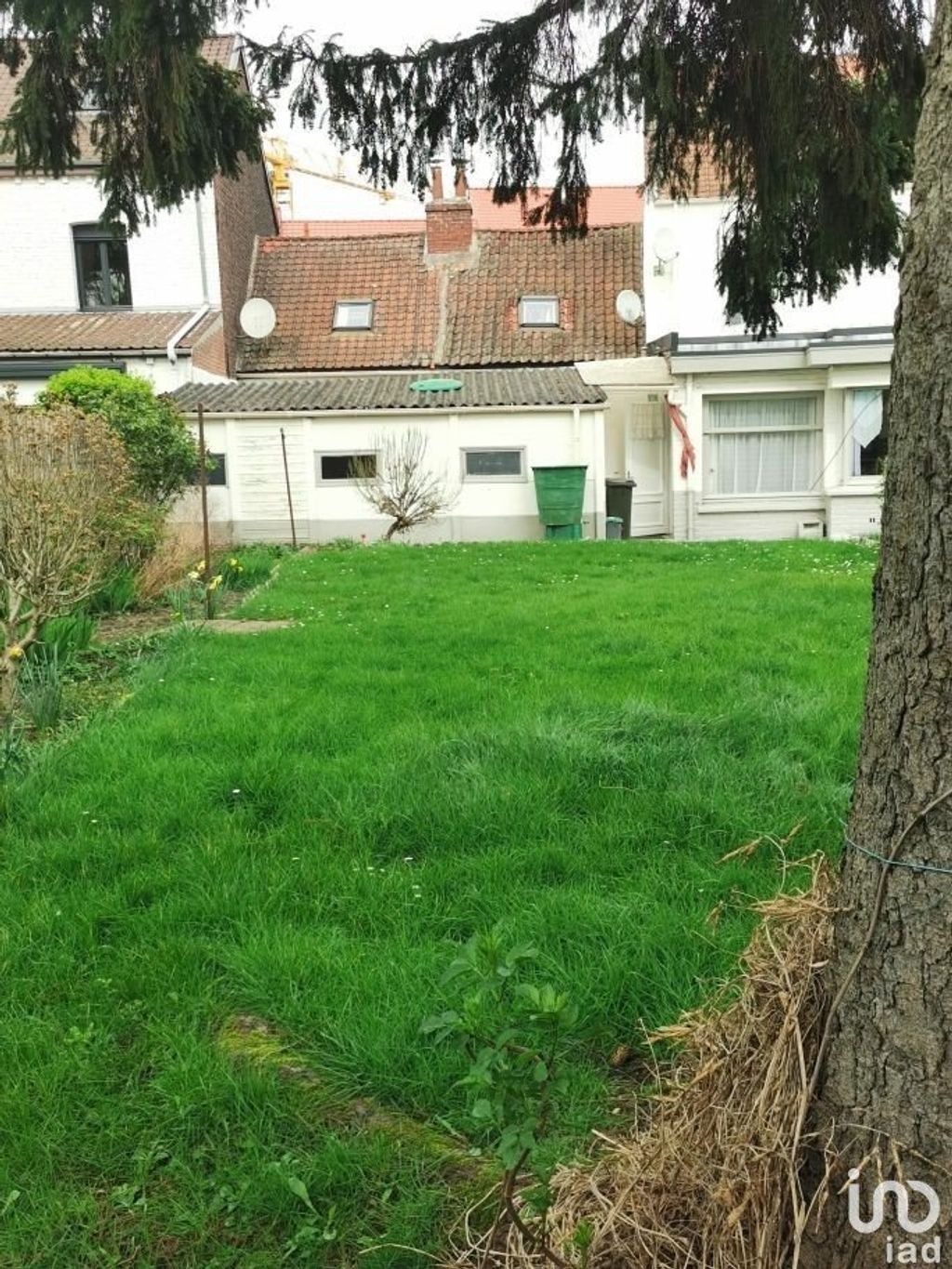 Achat maison à vendre 2 chambres 78 m² - Saint-Amand-les-Eaux