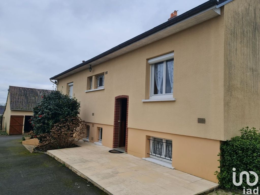 Achat maison à vendre 4 chambres 88 m² - Saint-Corneille