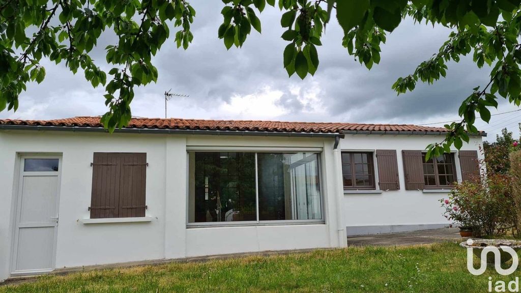 Achat maison à vendre 3 chambres 76 m² - Saintes