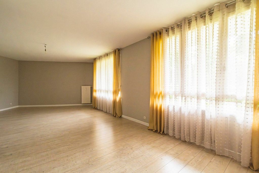 Achat appartement à vendre 5 pièces 94 m² - Reims