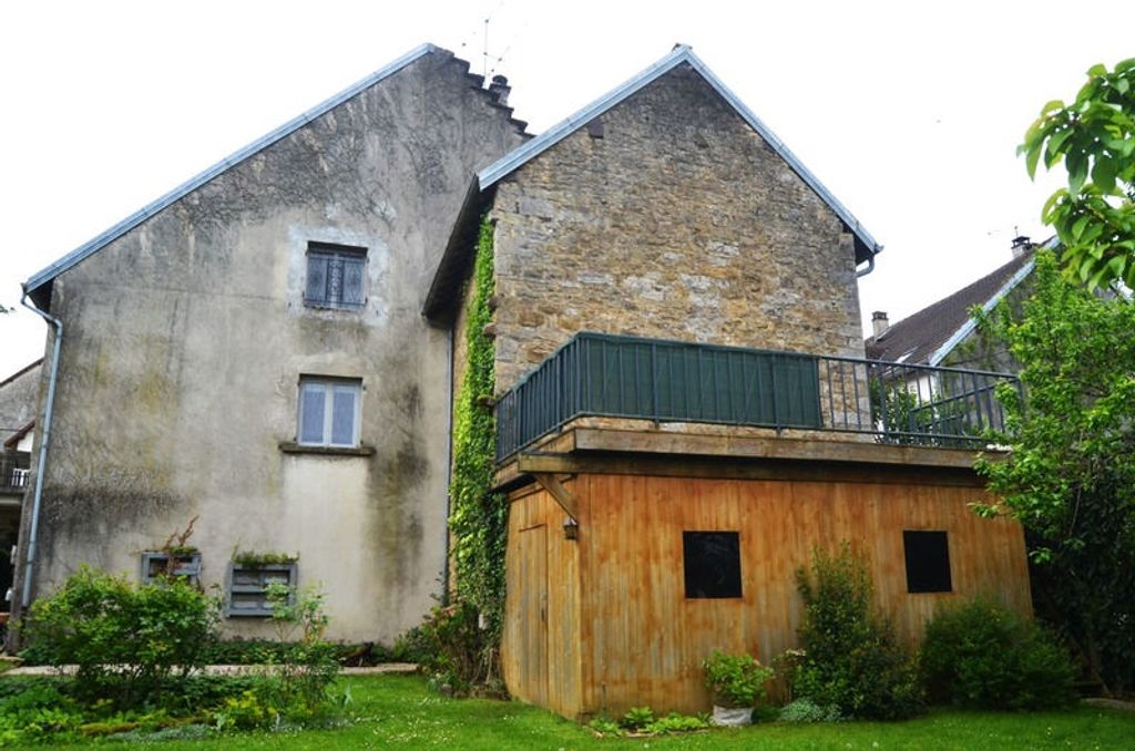 Achat maison à vendre 5 chambres 150 m² - Lons-le-Saunier