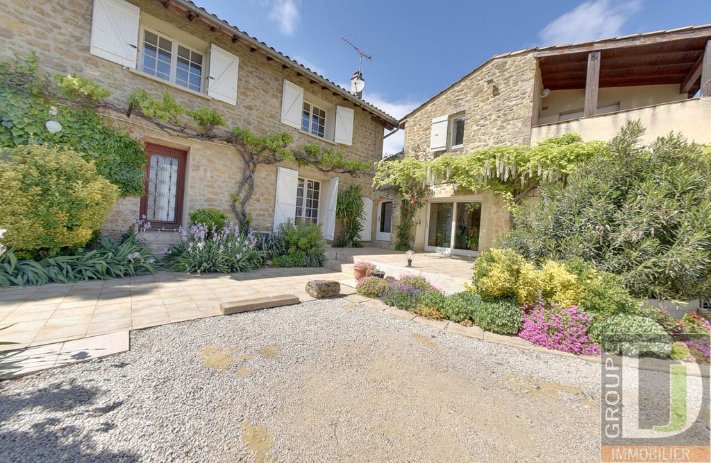 Achat maison à vendre 4 chambres 178 m² - Étoile-sur-Rhône