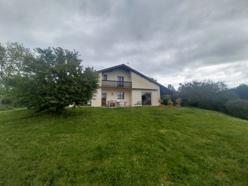 Achat maison à vendre 3 chambres 149 m² - Tabanac