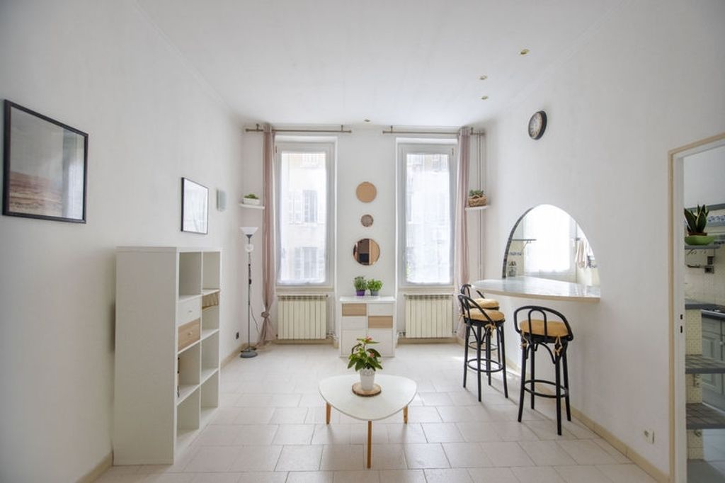 Achat appartement à vendre 2 pièces 56 m² - Marseille 1er arrondissement