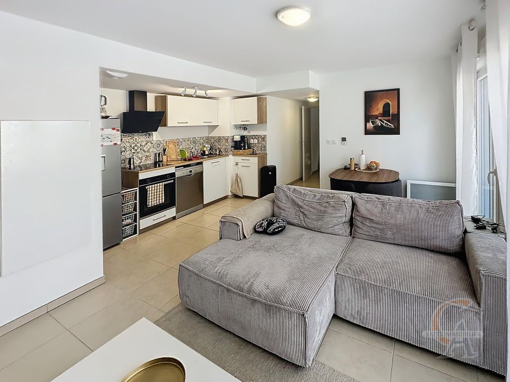Achat appartement à vendre 2 pièces 47 m² - Meyreuil