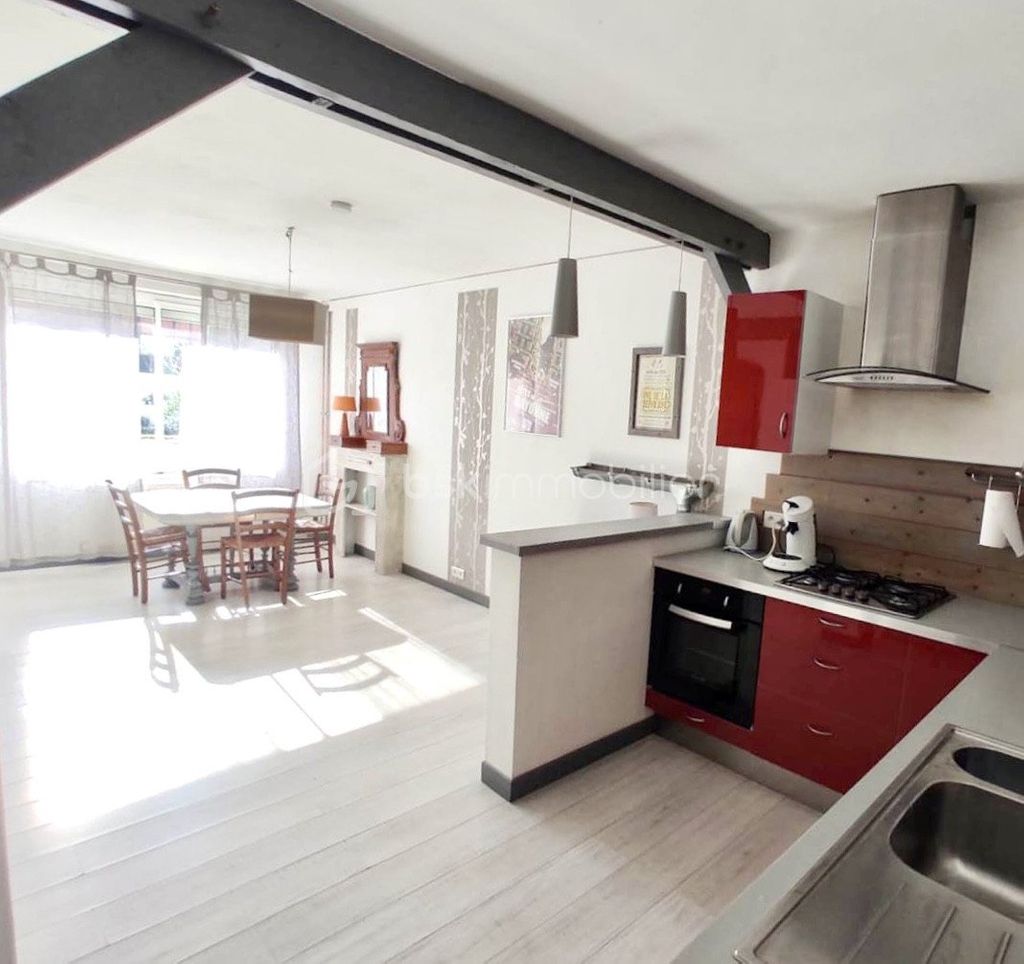 Achat maison à vendre 4 chambres 85 m² - Saint-Jean-de-Luz