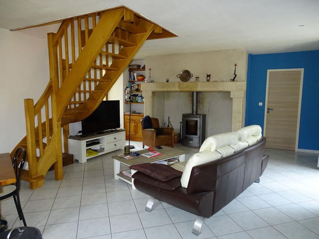 Achat maison à vendre 3 chambres 107 m² - Auriac-du-Périgord