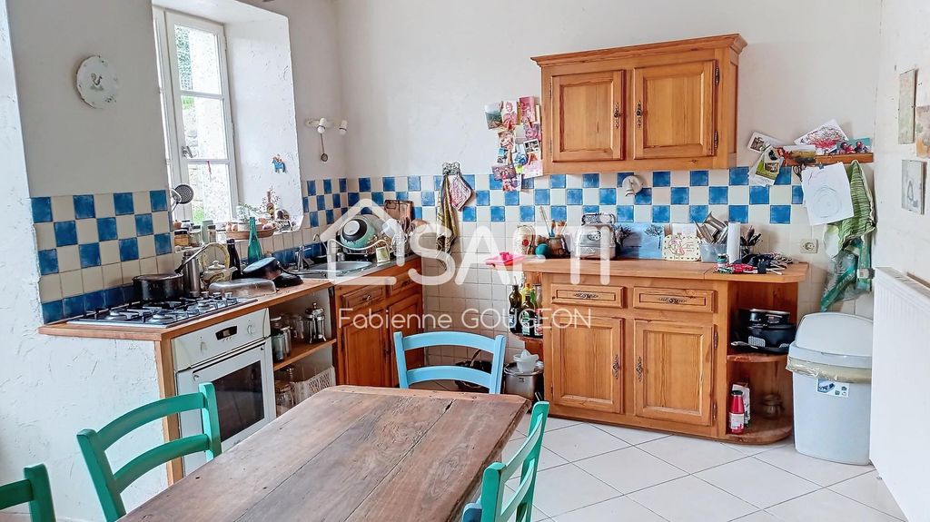 Achat maison à vendre 5 chambres 262 m² - Sers