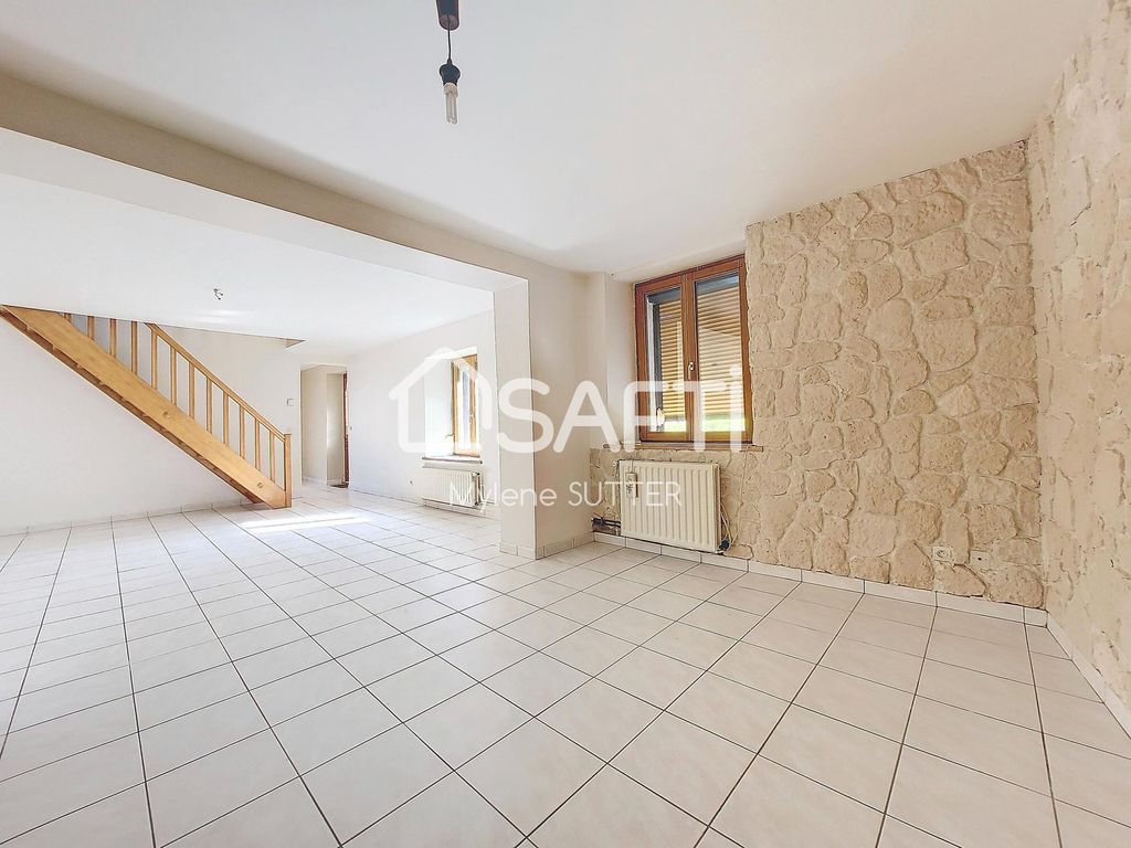 Achat maison à vendre 4 chambres 145 m² - Crévéchamps