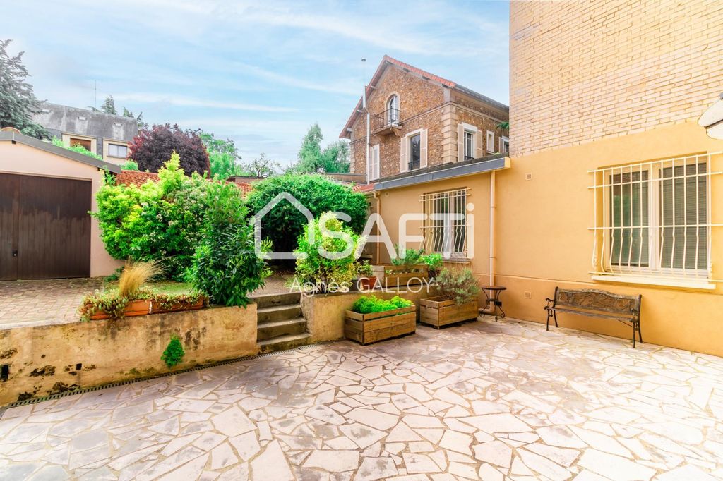 Achat appartement à vendre 3 pièces 56 m² - Versailles