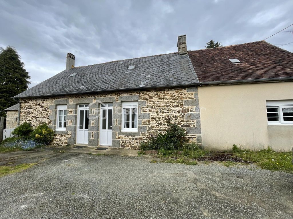 Achat maison à vendre 2 chambres 74 m² - Bagnoles-de-l'Orne-Normandie