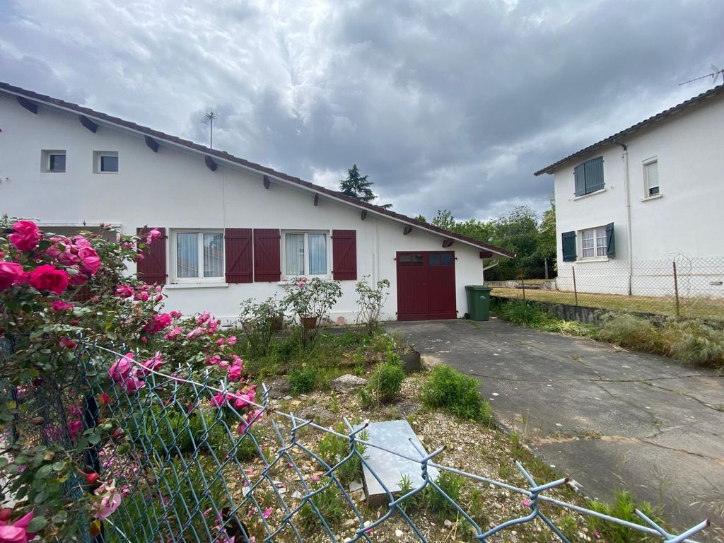 Achat maison à vendre 2 chambres 50 m² - Saint-Pierre-du-Mont