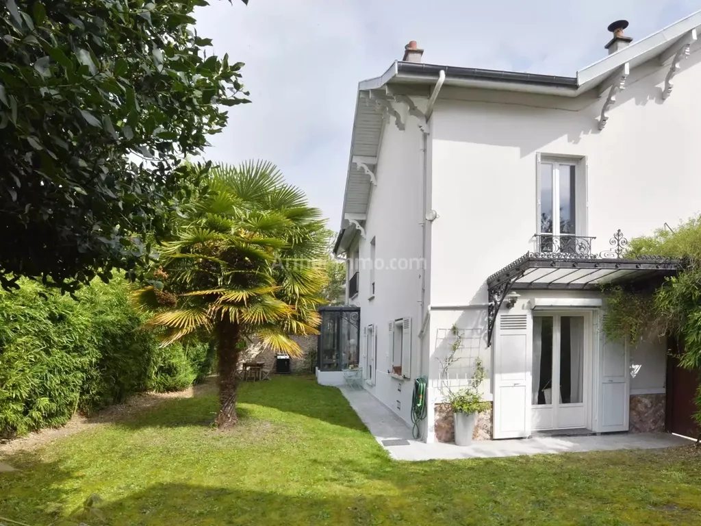 Achat appartement à vendre 4 pièces 105 m² - Le Perreux-sur-Marne