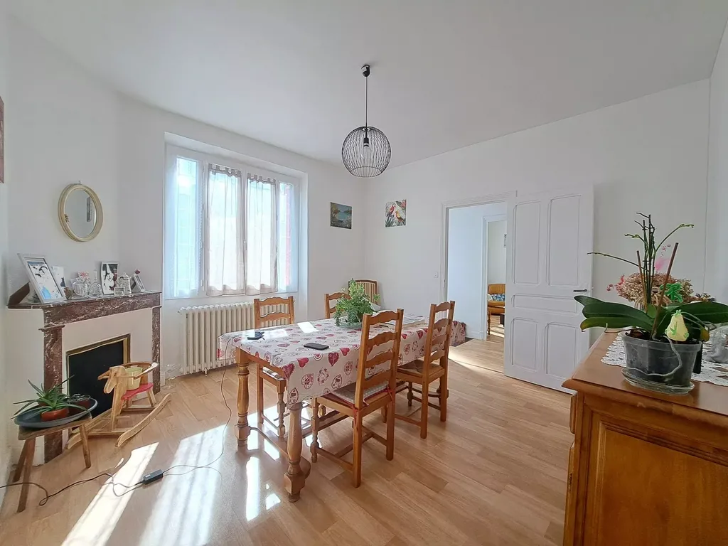 Achat maison à vendre 3 chambres 127 m² - Saint-Girons