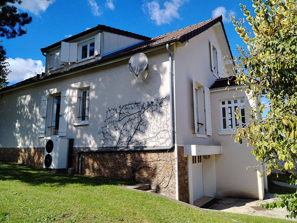 Achat maison à vendre 4 chambres 142 m² - Germigny-l'Évêque