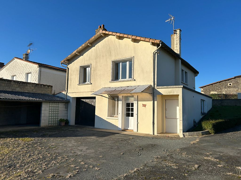 Achat maison à vendre 3 chambres 72 m² - Saint-Pierre-d'Exideuil