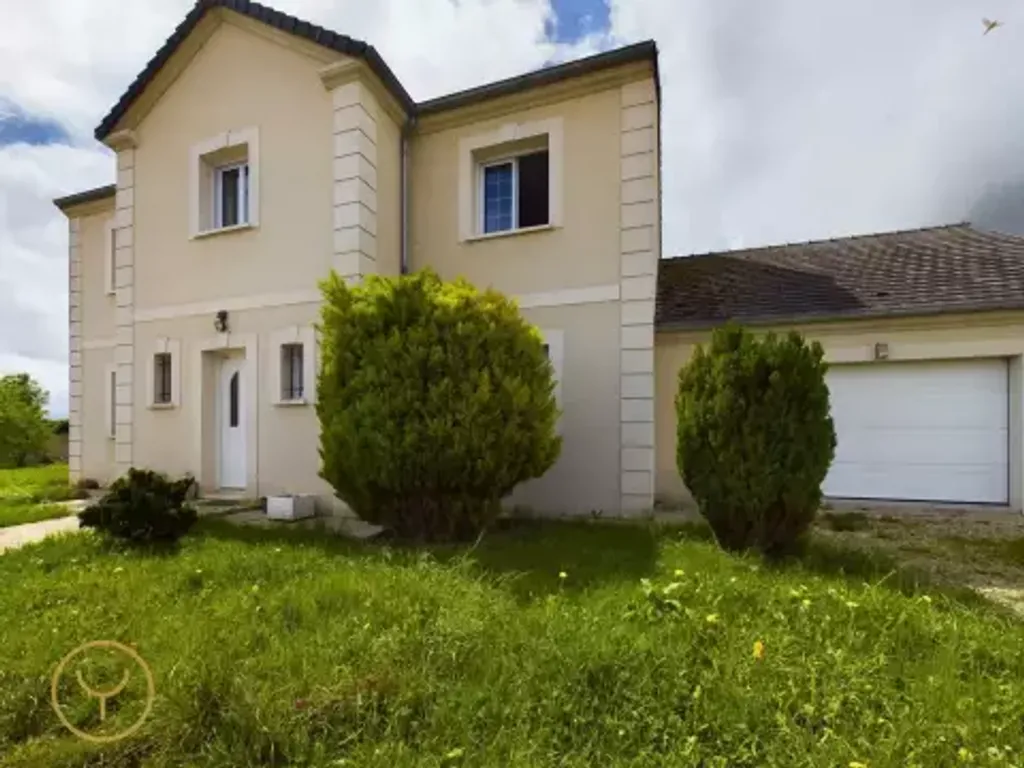 Achat maison à vendre 4 chambres 170 m² - Rouilly-Sacey