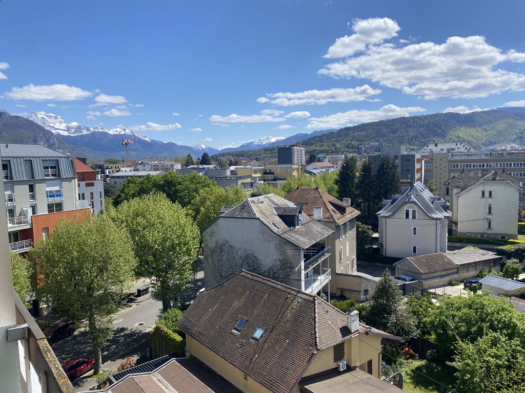 Achat appartement à vendre 3 pièces 62 m² - Annecy