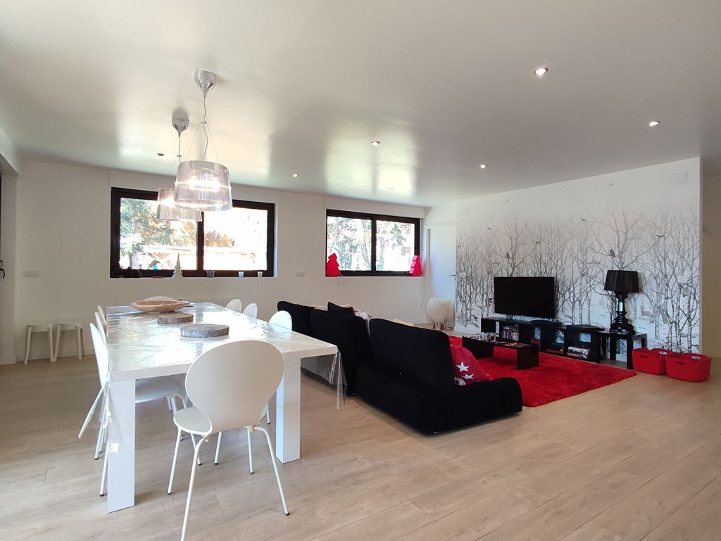 Achat appartement à vendre 5 pièces 170 m² - Bolquère