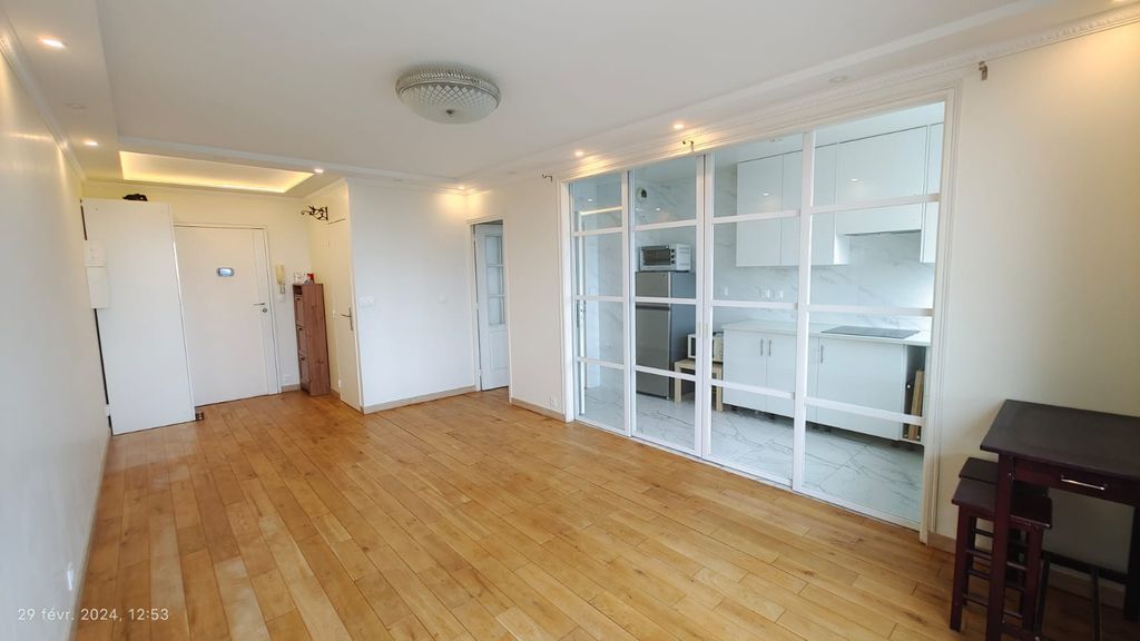 Achat appartement à vendre 3 pièces 62 m² - Issy-les-Moulineaux