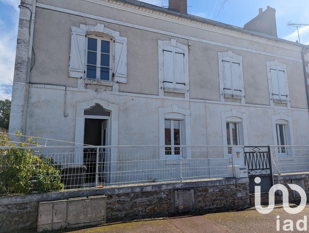 Achat maison à vendre 2 chambres 75 m² - Briare