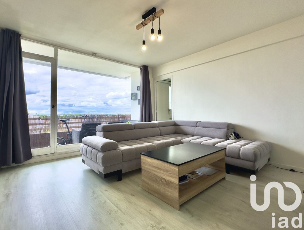 Achat appartement à vendre 2 pièces 44 m² - Livry-Gargan