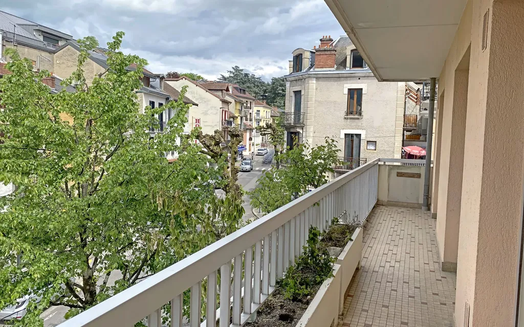 Achat appartement à vendre 2 pièces 57 m² - Aix-les-Bains