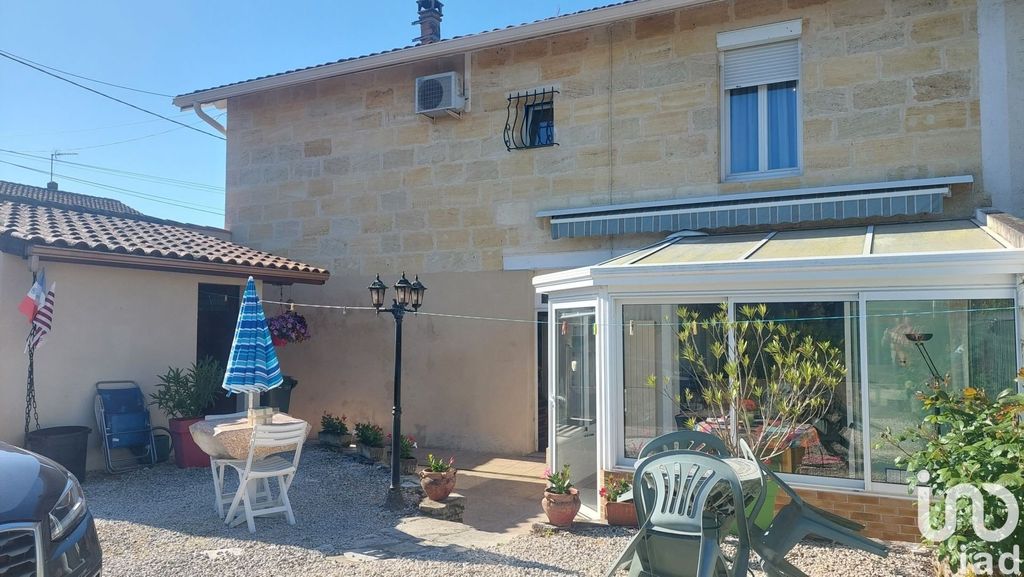 Achat maison à vendre 3 chambres 138 m² - Castillon-la-Bataille