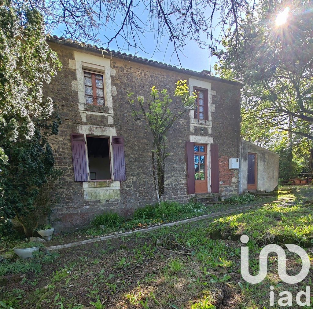 Achat maison à vendre 3 chambres 114 m² - L'Hermenault