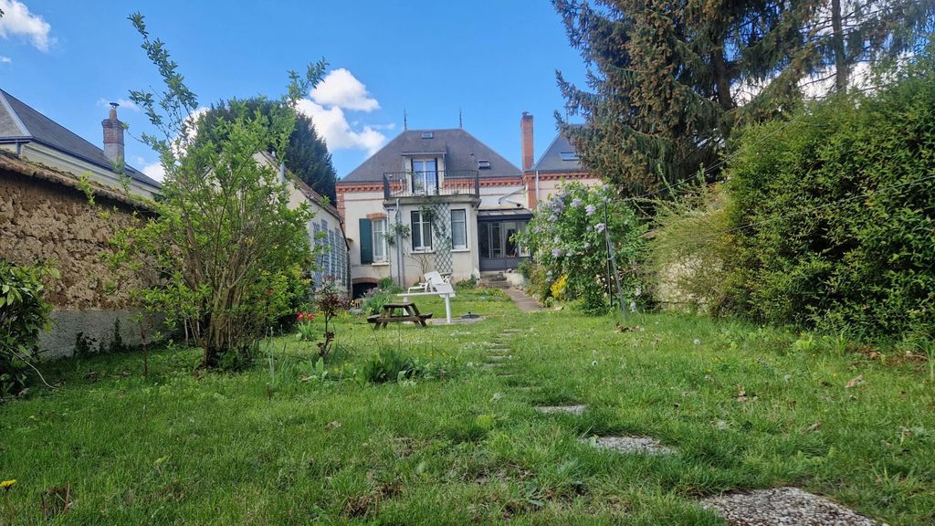 Achat maison à vendre 4 chambres 130 m² - Maintenon