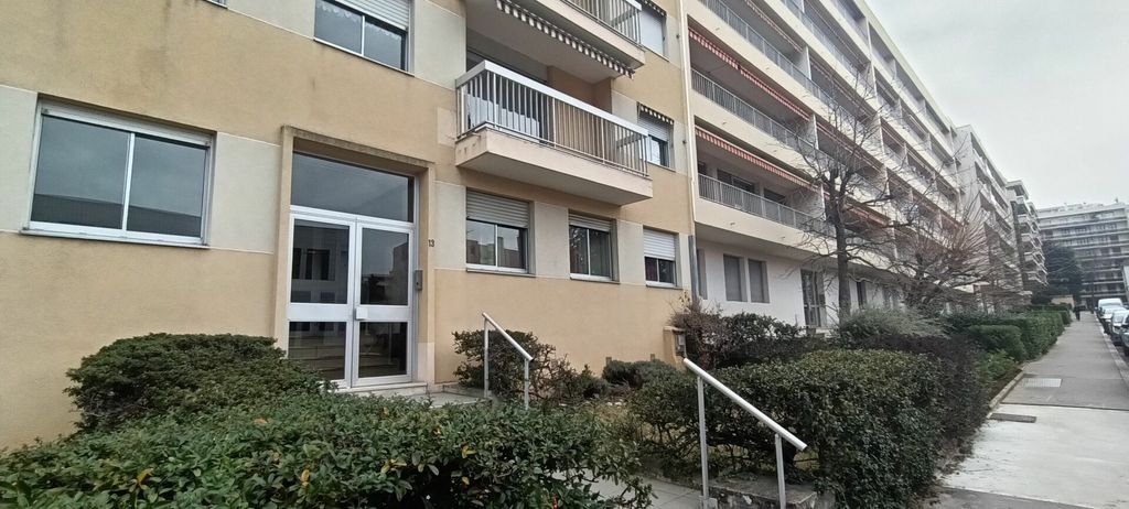 Achat appartement à vendre 4 pièces 78 m² - Lyon 3ème arrondissement