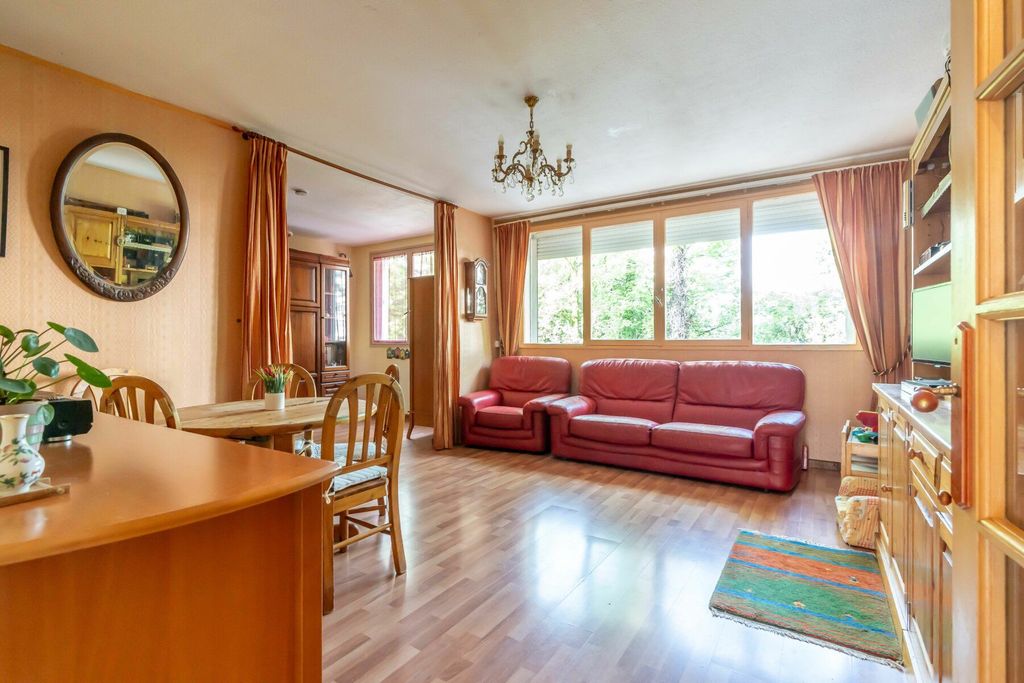 Achat appartement à vendre 5 pièces 83 m² - Champigny-sur-Marne