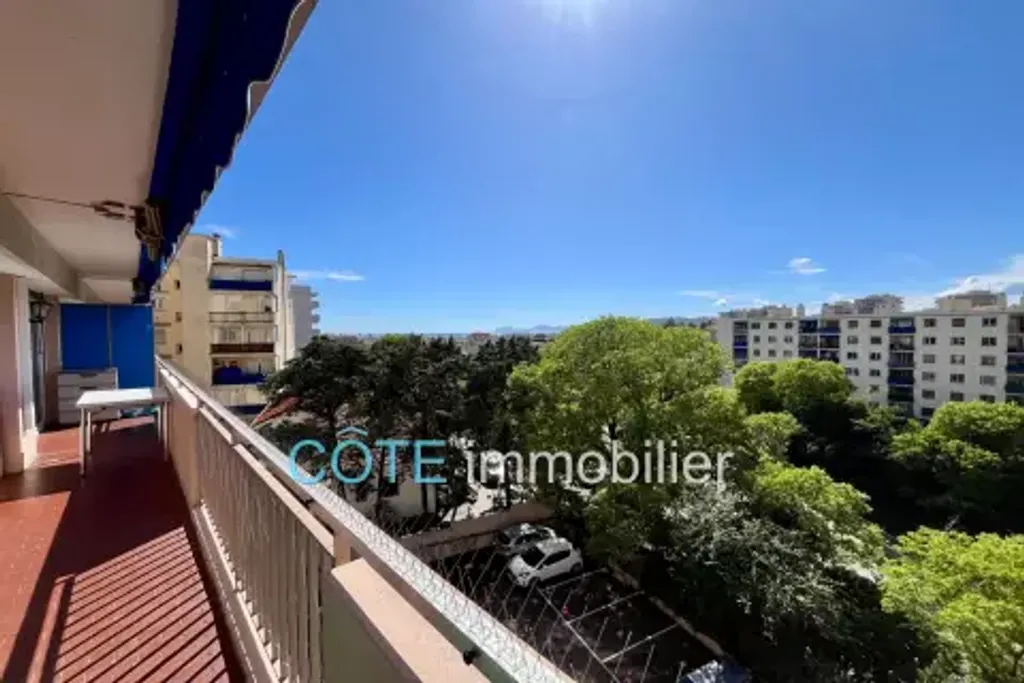 Achat appartement à vendre 3 pièces 52 m² - Antibes