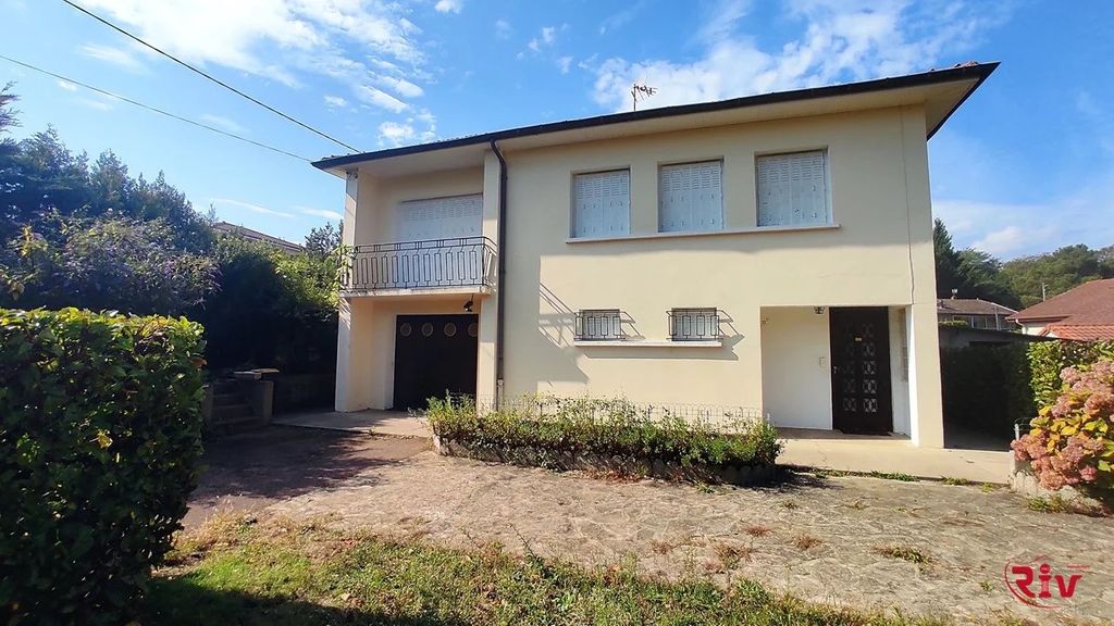 Achat maison à vendre 4 chambres 122 m² - Roussillon