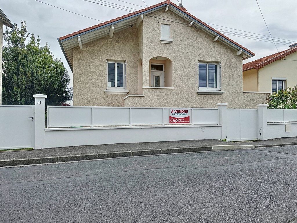 Achat maison à vendre 3 chambres 117 m² - Clermont-Ferrand