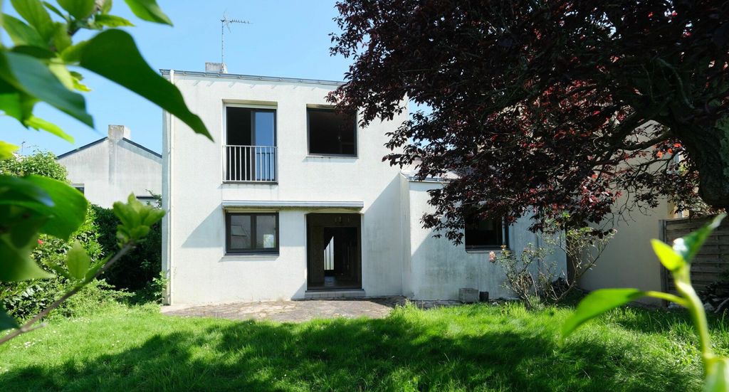 Achat maison à vendre 2 chambres 88 m² - Saint-Herblain