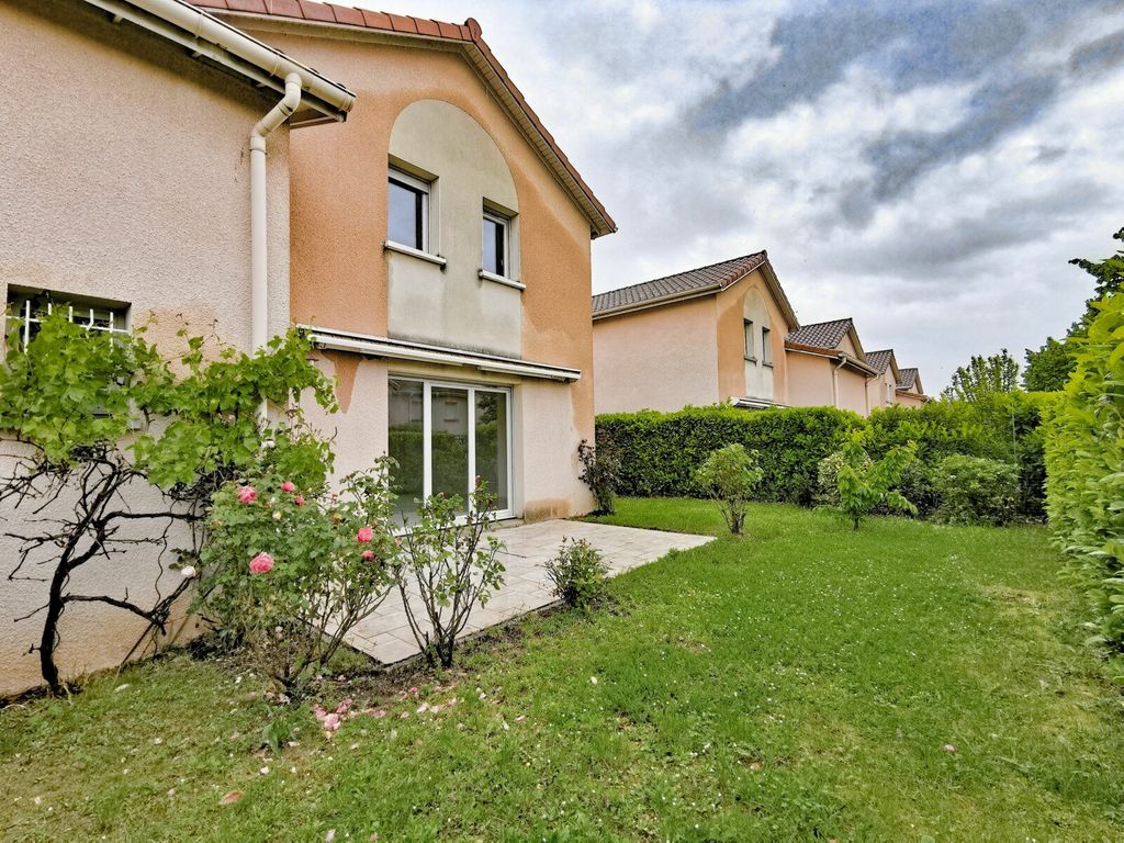 Achat maison à vendre 4 chambres 114 m² - Rillieux-la-Pape
