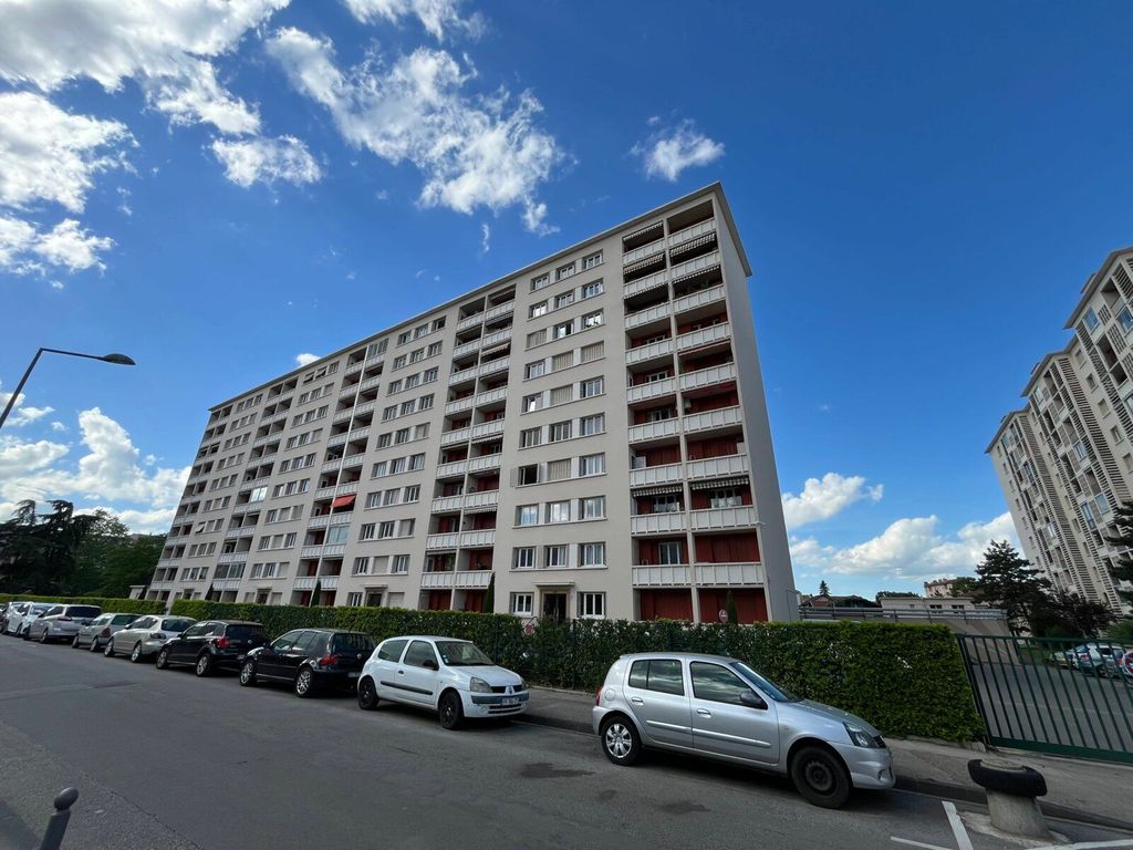 Achat appartement à vendre 3 pièces 63 m² - Villeurbanne
