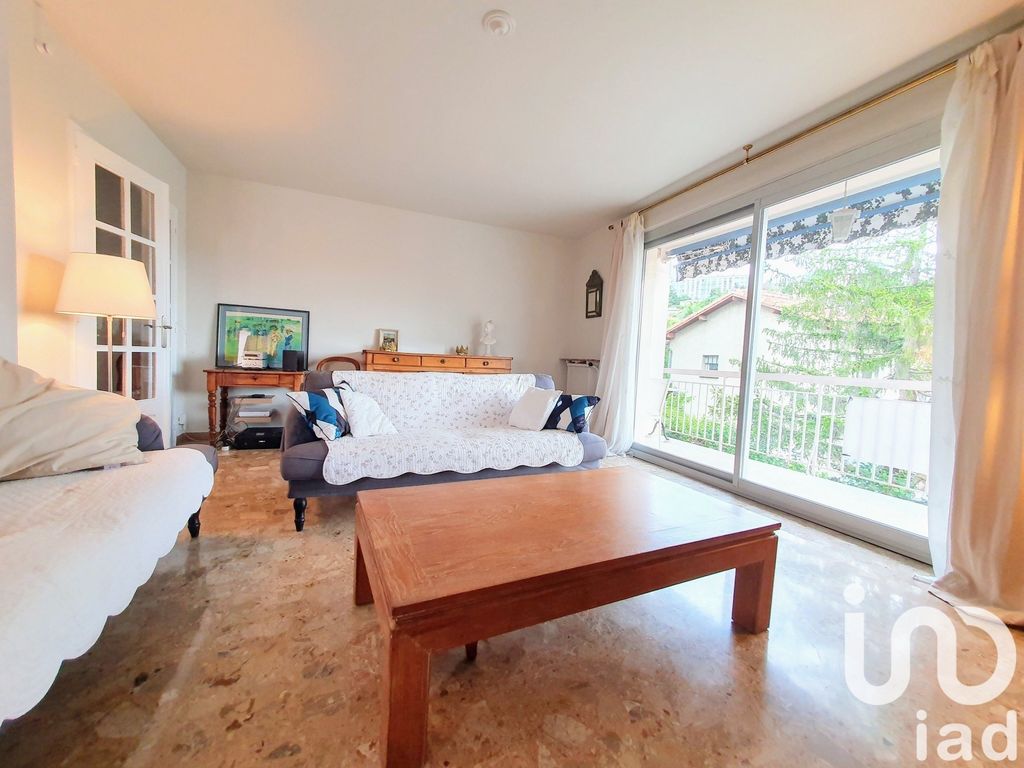 Achat appartement à vendre 4 pièces 86 m² - Aix-en-Provence