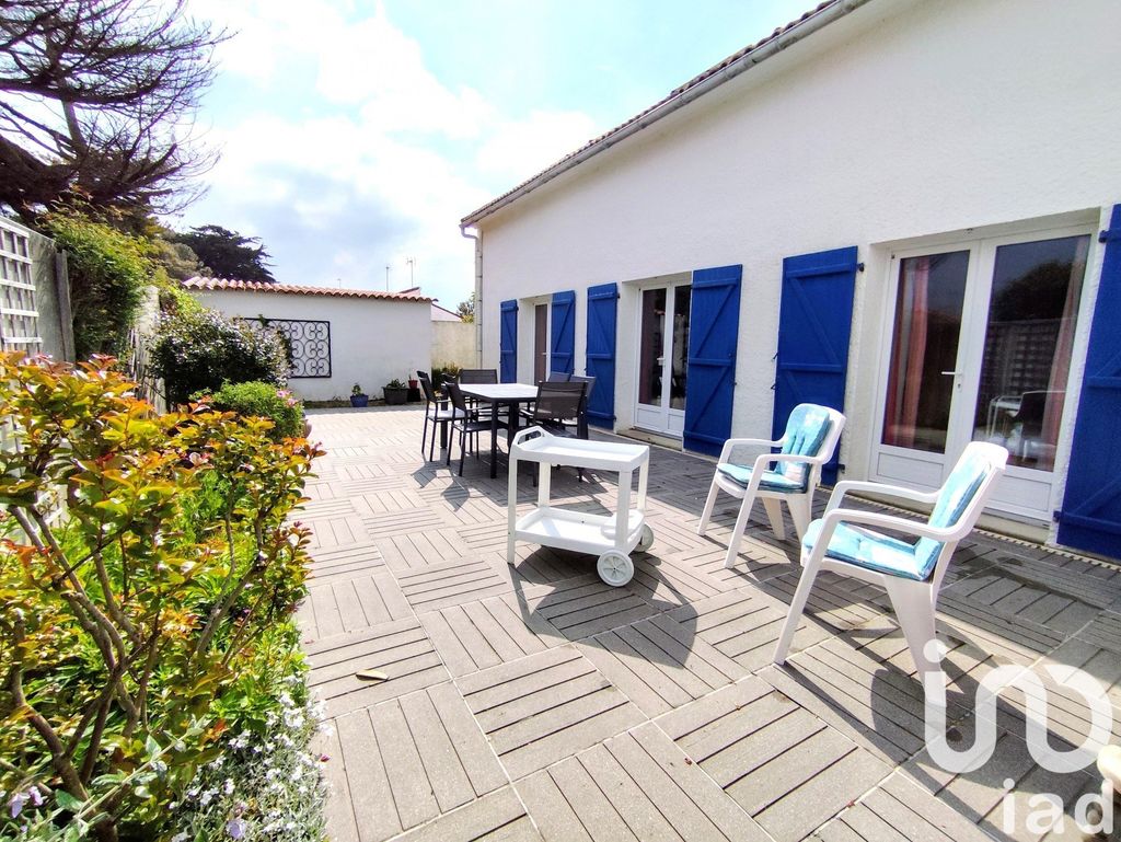 Achat maison à vendre 4 chambres 156 m² - La Plaine-sur-Mer