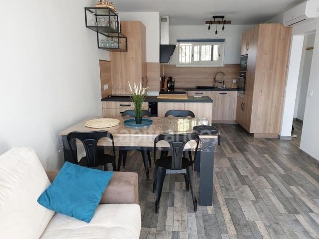 Achat appartement à vendre 2 pièces 50 m² - Bormes-les-Mimosas