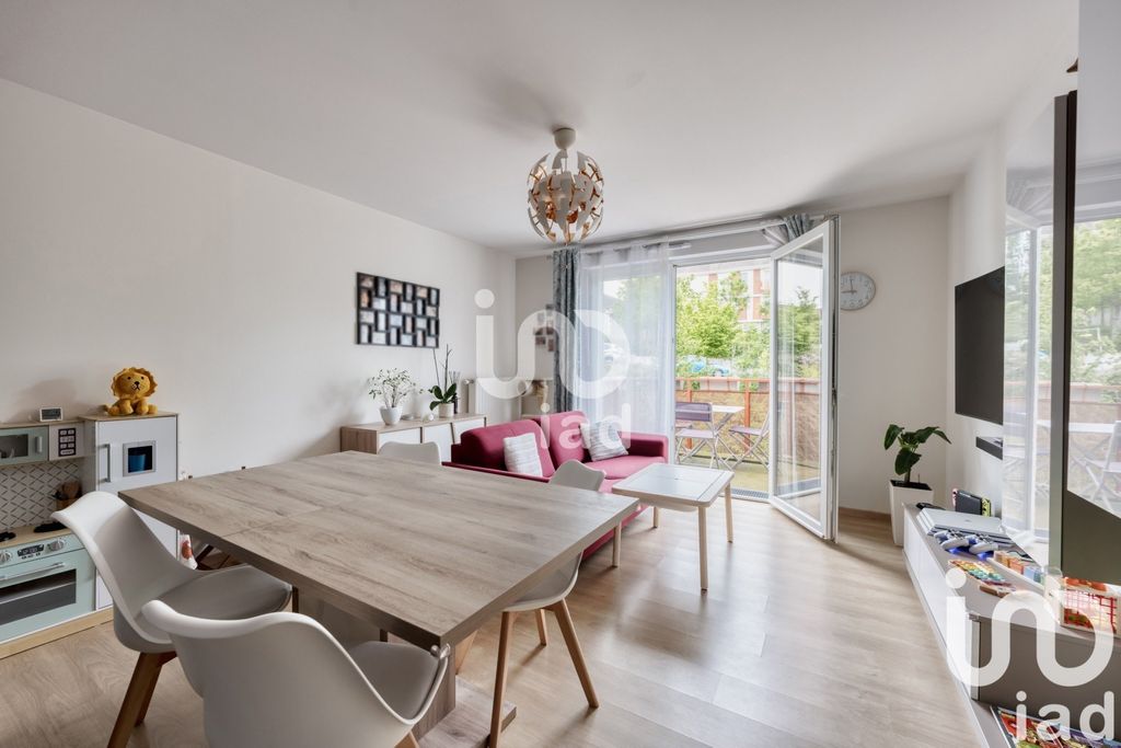 Achat appartement à vendre 3 pièces 62 m² - Dammartin-en-Goële