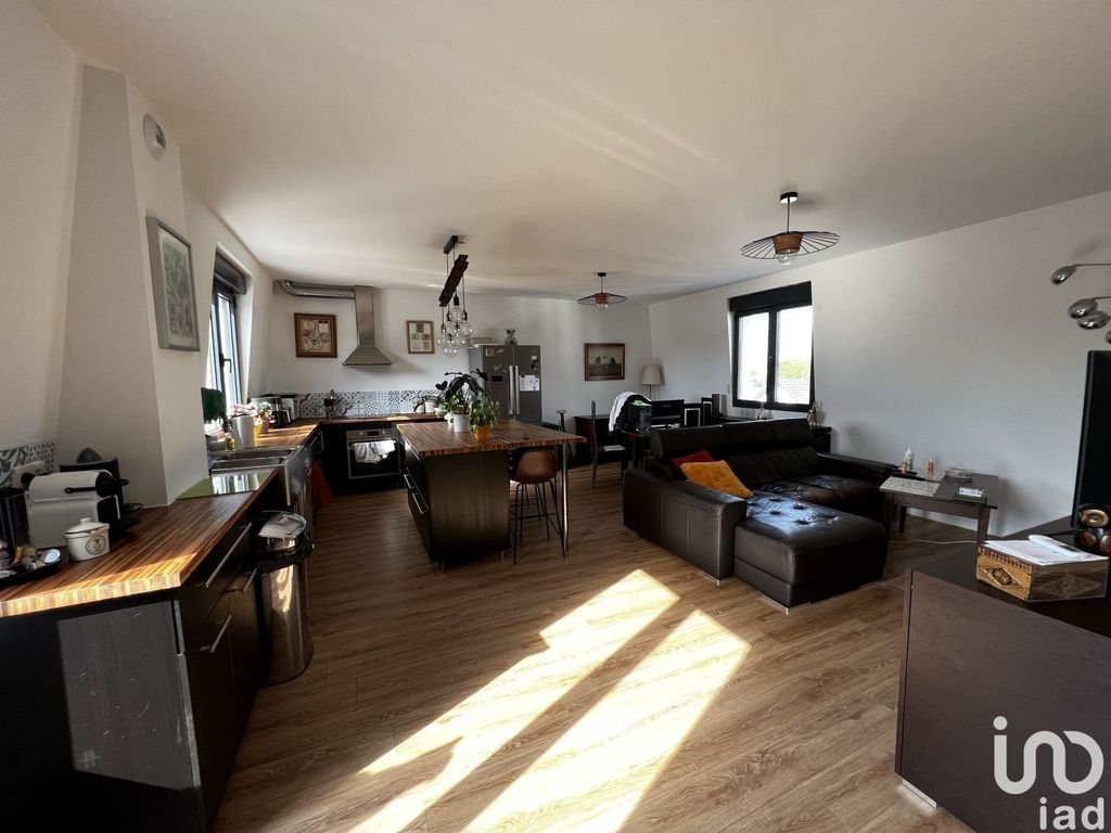 Achat appartement à vendre 3 pièces 77 m² - Livry-Gargan