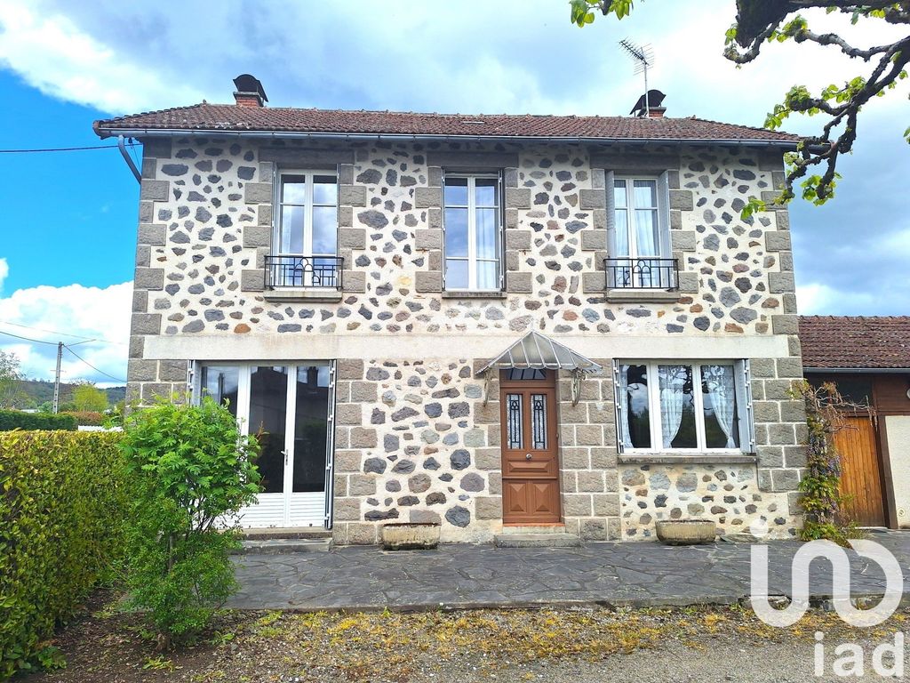 Achat maison à vendre 3 chambres 122 m² - Jussac