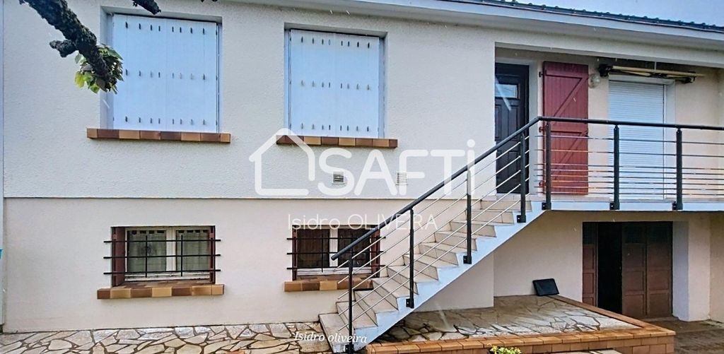 Achat maison à vendre 3 chambres 101 m² - Fontenay-le-Comte